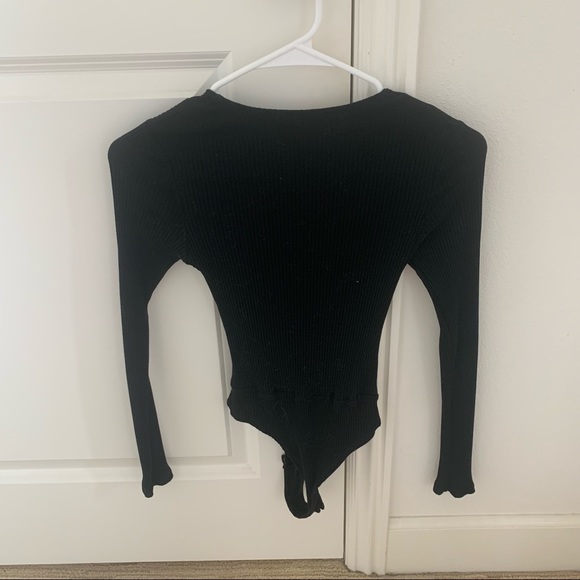 Tie up bodysuit - Picture 3 of 4